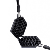 SQUARE Egg Shaped WaffLE Pan 17x21cm, Black