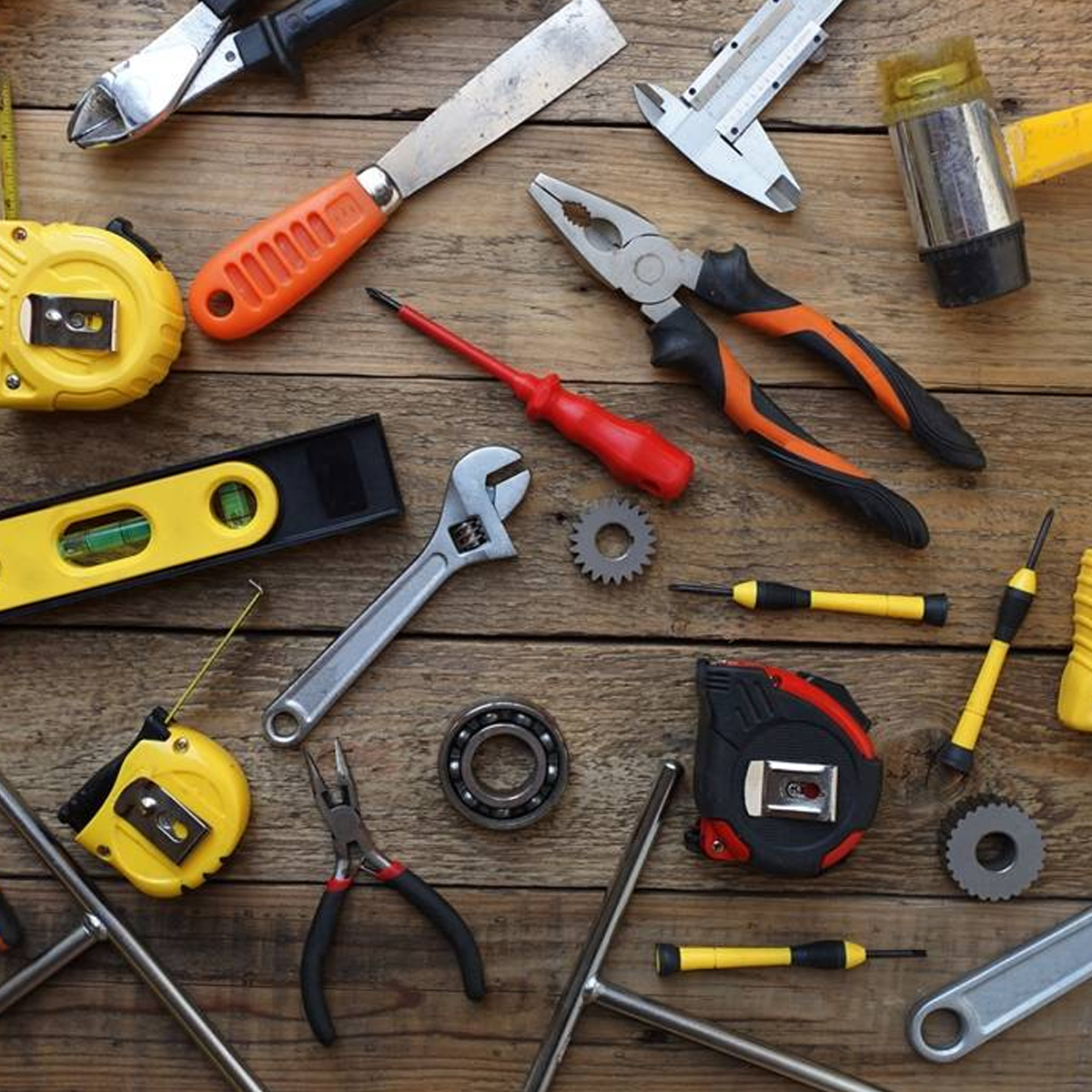 Tools & Hardwares