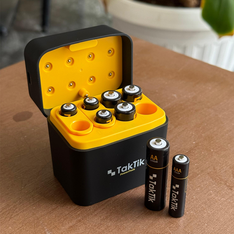 Taktik Powerpods Batteries With Charger with 8 Rechargeable 5V Batteries