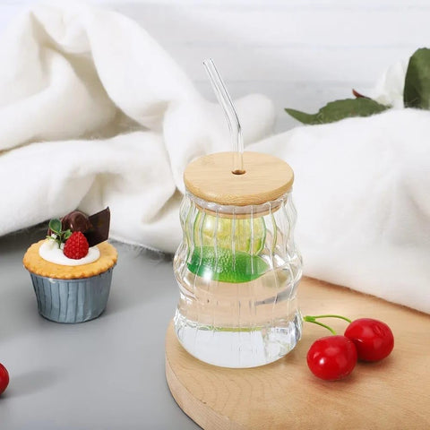 Liying 1Pcs Glass Cups with Bamboo Lids and Glass Straw 500ML Shaped Cups