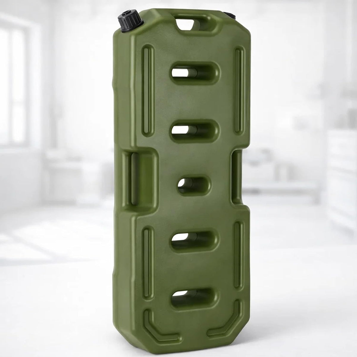 Portable Gasoline Fuel Can , Gas Container with Secure Cap - 20L