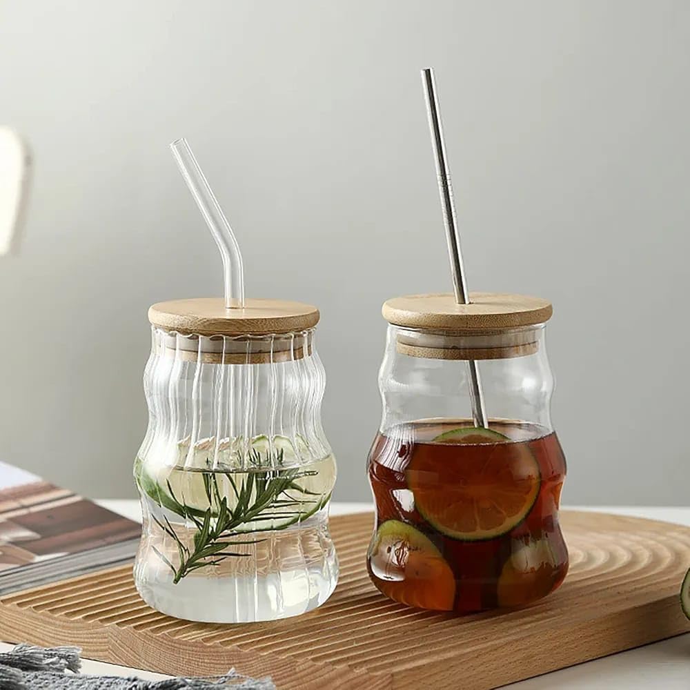 Liying 1Pcs Glass Cups with Bamboo Lids and Glass Straw 500ML Shaped Cups