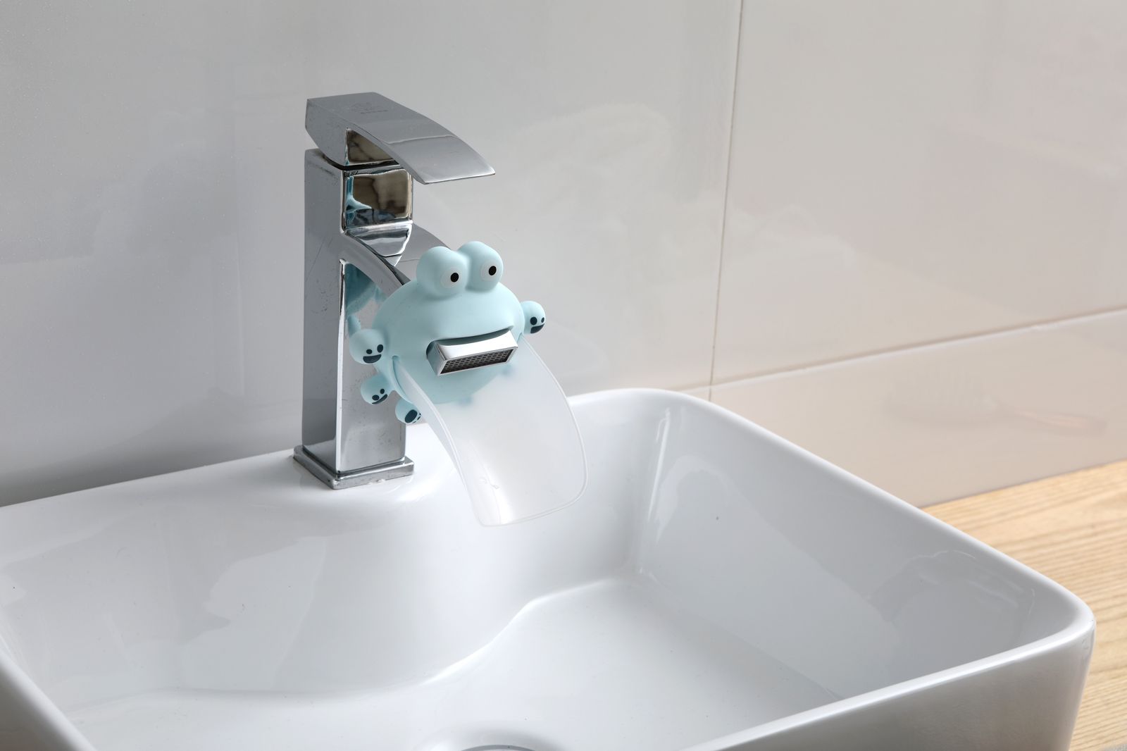 Little Angel Faucet Tap Extender For Toddlers - Blue – Emaratshop