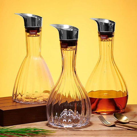 Waterfall Type Crystal Decanter Fast Home Wine Dispenser Manual Lead-Free Crystal Glass- 1100ml