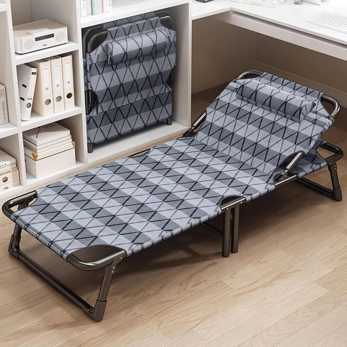 Willow Outdoor Folding Lounge Chair with Pillow