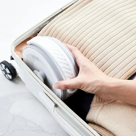 Foldable Hot Water Bottle - Mini Portable Travel Hot Water Bottle with Built-in Thermal Insulation
