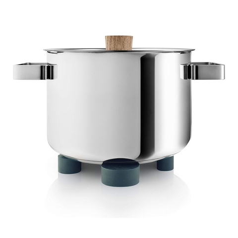 Functional and Flexible Trivet with Built-In Measuring Cups