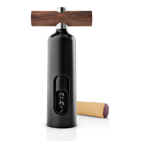 Eva Solo | Liquid Lounge Corkscrew | Self-pulling mechanism ensures that the cork is extracted in seconds