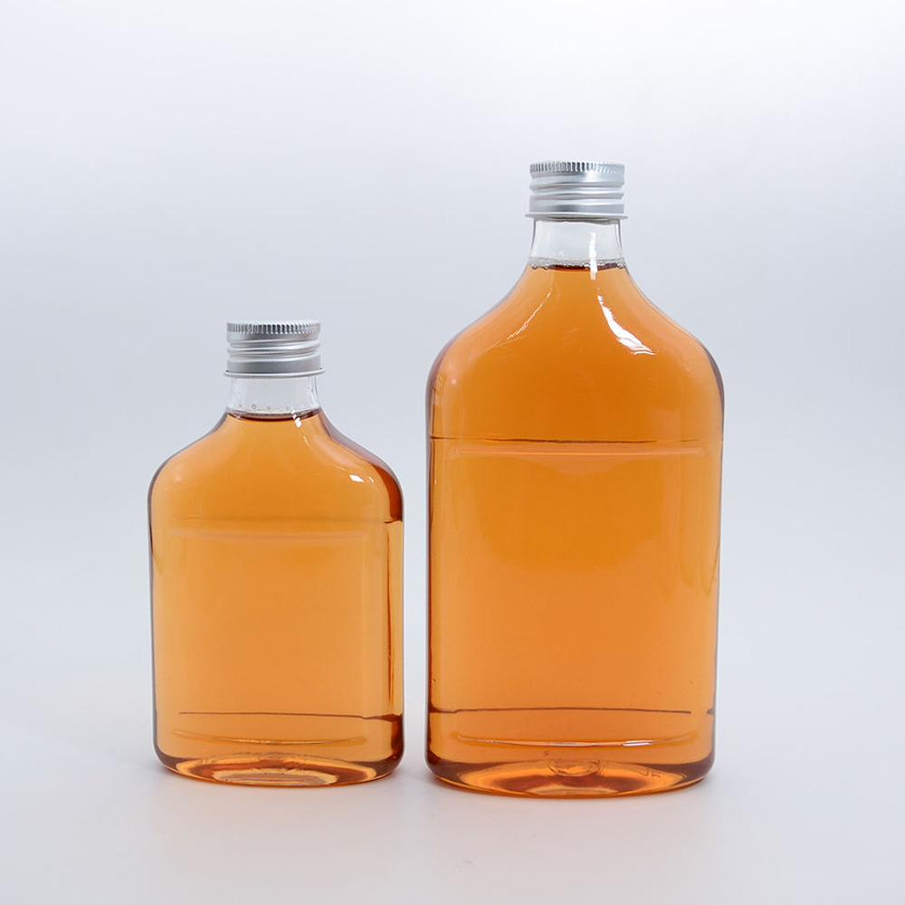 Willow 200ml Food Grade Clear PET Plastic Flat Beverage Bottle With Gold Screw Cap (360Pc / Ctn)