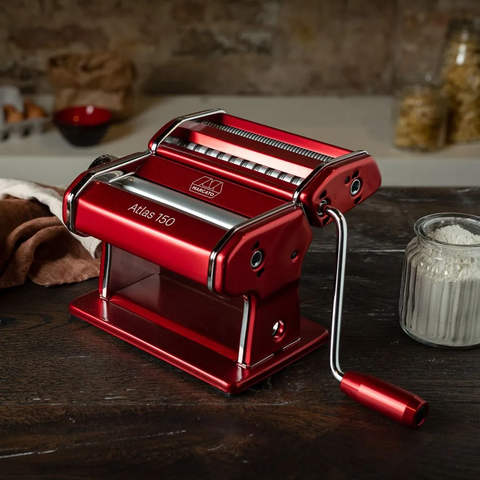 Marcato Atlas 150 Manual Pasta Maker with Pasta Cutter Wheel