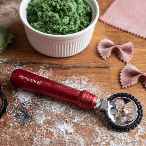 Marcato Atlas 150 Manual Pasta Maker with Pasta Cutter Wheel