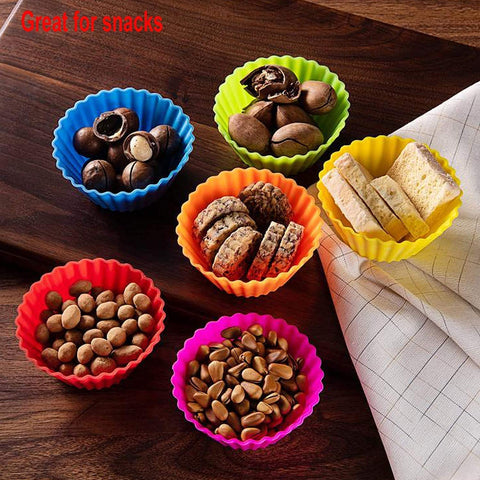 12 Pieces Round Shaped Silicon Cake Baking Molds / Muffin Cup - WILLOW