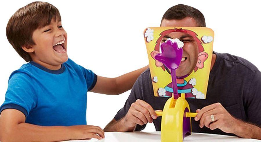 Hasbro Pie Face! HBB7063 Activity Toy