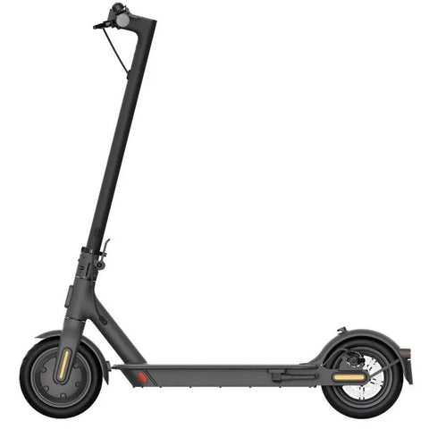 Xiaomi Mi Electric Scooter 1S, 25km/h Max Speed, 30 km + Extra Tire